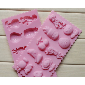 Planet vs Zombie Cute Silicone Ice Cube Tray Cake Mold